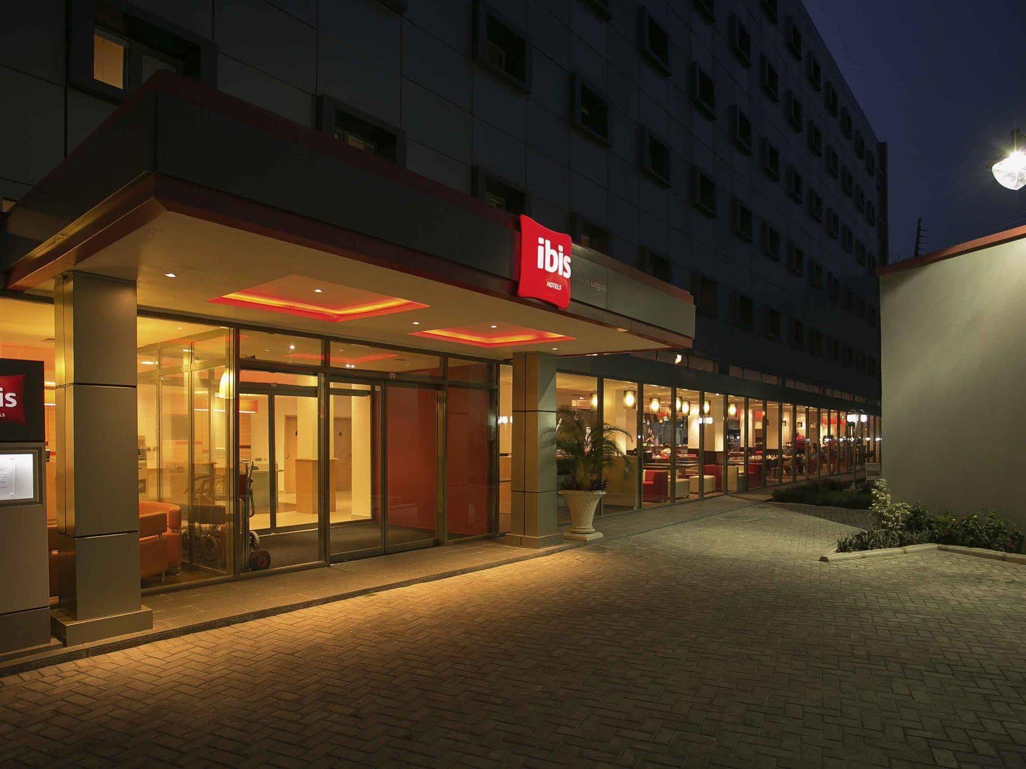 Ibis Lagos Ikeja Esterno foto