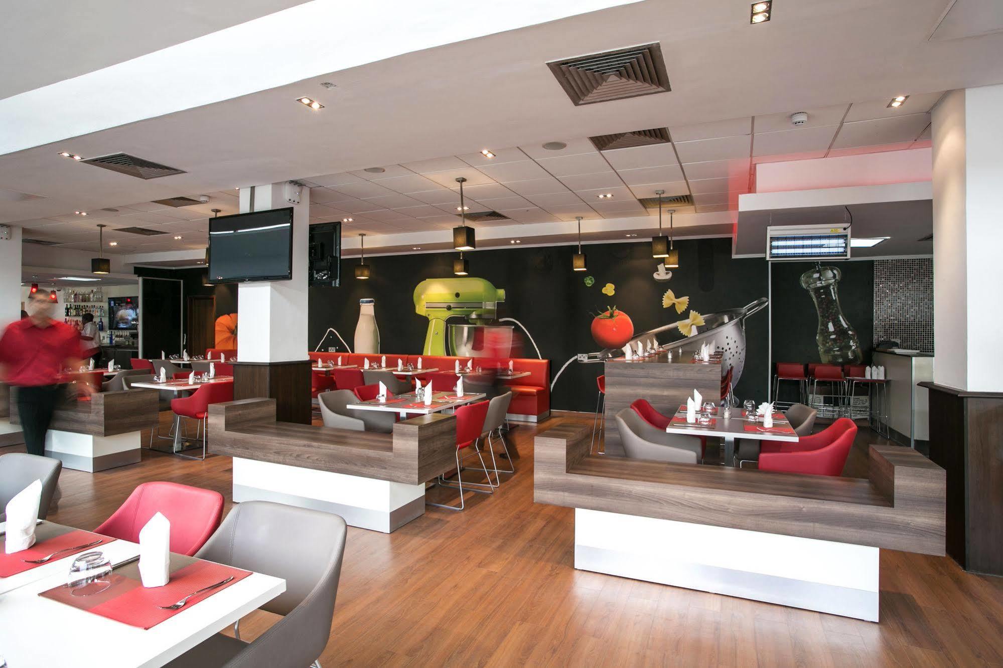Ibis Lagos Ikeja Esterno foto
